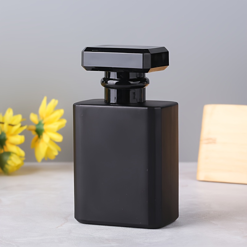 1/2 قطعة + 4 ملحقات زجاجة رذاذ - مراجعة Perfume Quotes وسعره